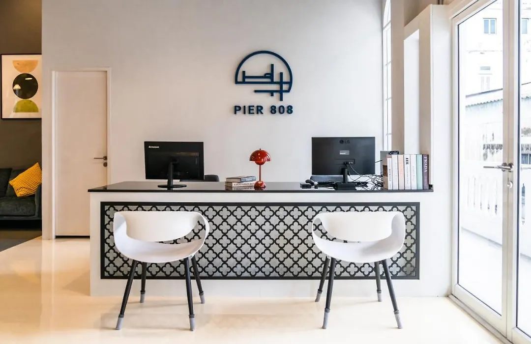 Pier 808 Hostel-1