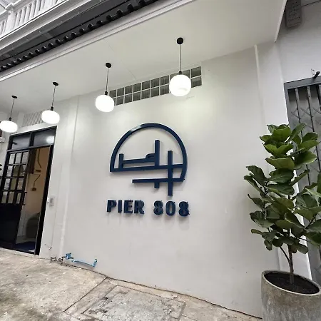 Pier 808 Hostel-2